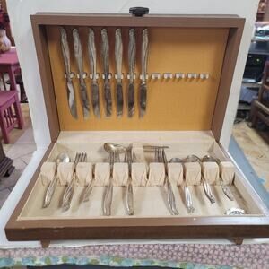Gaity Pattern WM Roger International Silverplate Mixed LOT 28 pcs with box MCM